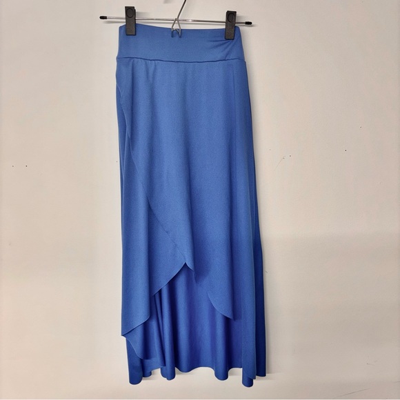 SHEIN Dresses & Skirts - Shein - Breezy Asymmetrical Blue Maxi Skirt w/ built in shorts SZ XS